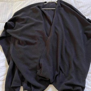 DYI Poncho - Black OS